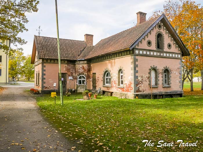 16 jaungulbenes pils thesanetravel.com P2140061