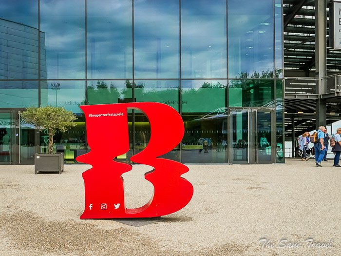 13 about thesanetravel.comP1346052