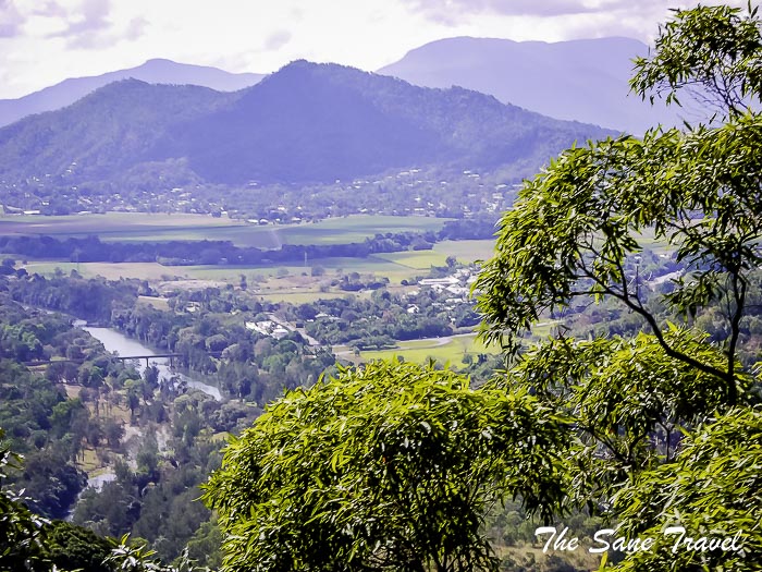 13 kuranda train thesanetravel.com KurandaTrain P1320892