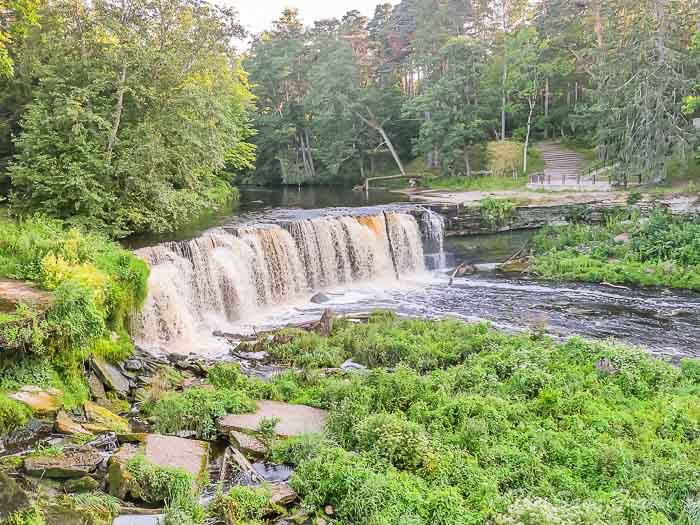 84 keila waterfall thesanetravel.com P1636834