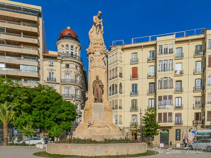 171 canalejas monument alicante thesantravel.com P1499561