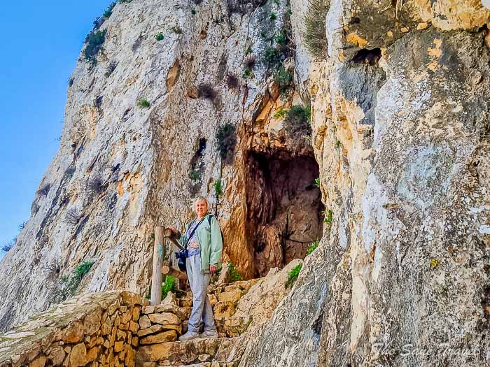 41 rock thesanetravel.com 20241115 130130