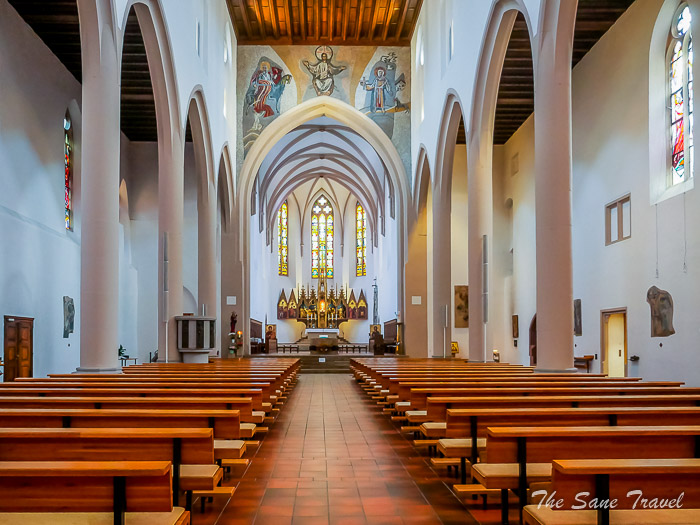 11 rathaus square thesanetravel.com P1476480