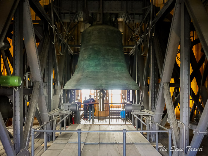61 cologne cathedral thesanetravel.comP1080410
