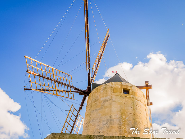100 windmill gozo thesanetravel.com P1144980