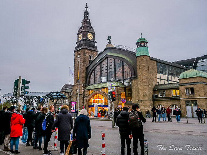 59 train station hamburg thesanetravel.com P1487951