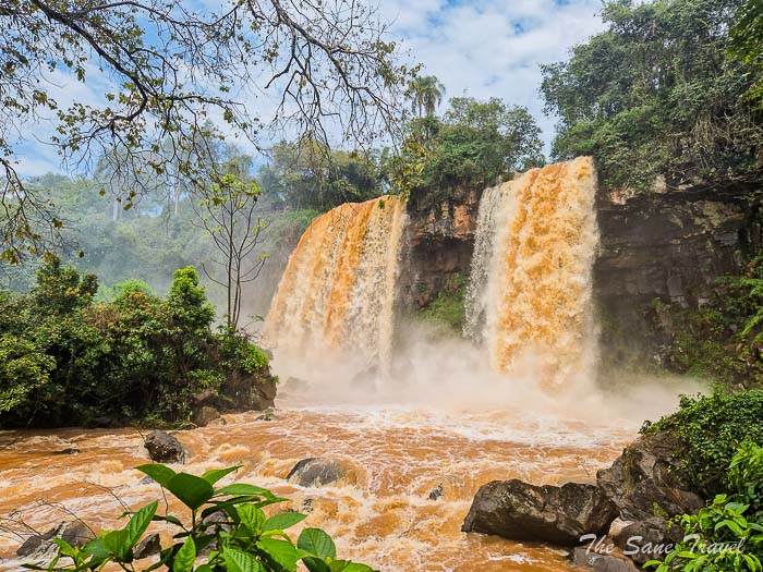 15 iguazu falls thesanetravel.com20221016 103202