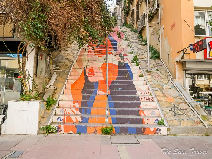 53 stairs izmir thesanetravel.comP1310372