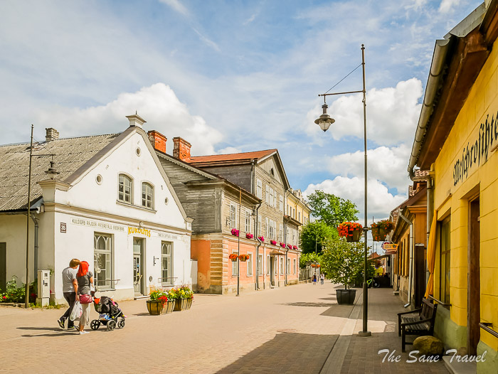 13 train kuldiga thesanetravel.comP1280546