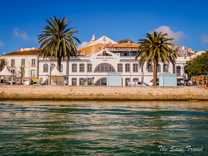 31 lagos market thesanetravel.comP1383690