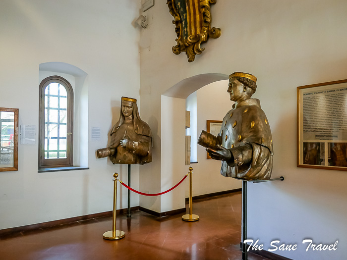 49 santa chiara naples thesanetravel.comP1193136