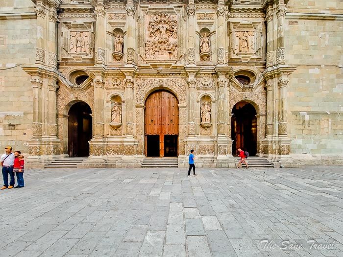 21 cathedral oaxaca thesanetravel.com20230209 182136
