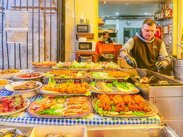 95 market thesanetravel.com P1578647