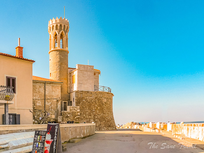 125 lighthouse thesanetravel.com P1660234