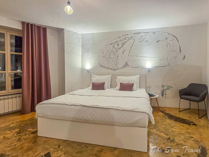 83 hotel thesanetravel.com 20251011 193400