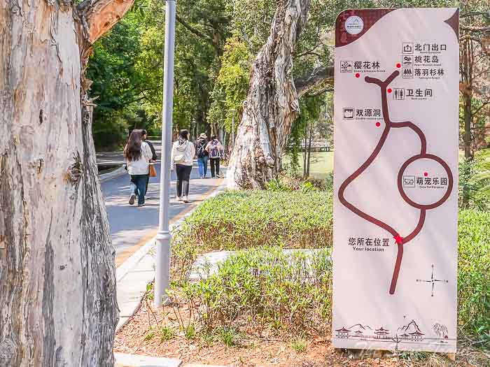 72walk and caves thesanetravel.com P1556408