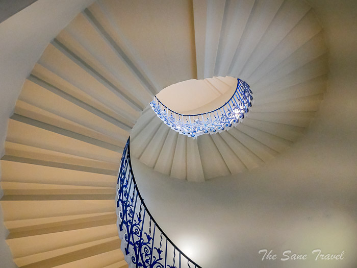 83 tulip stairs thesanetravel.com P1465200