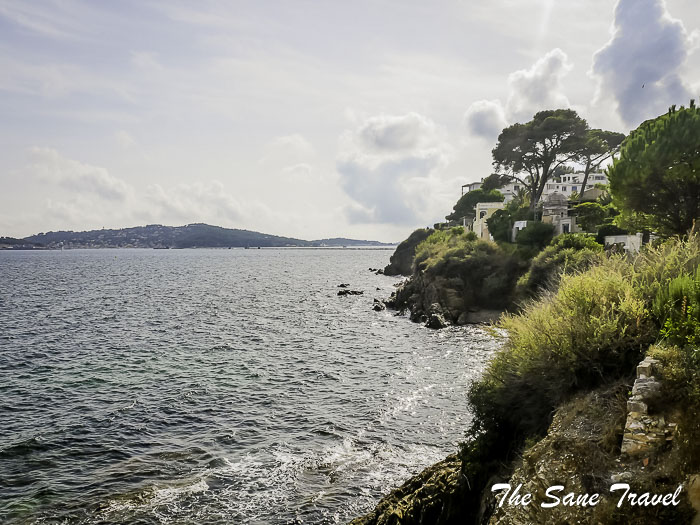 20 mourillon walk toulon thesanetravel.com P1109407