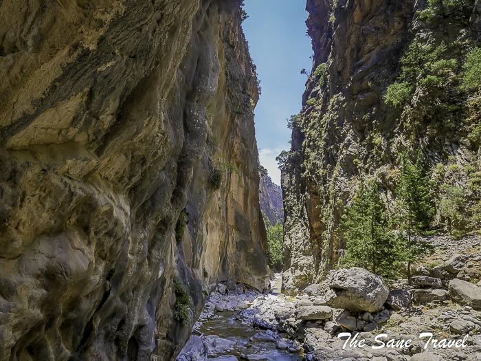 85 iron gate thesanetravel.com P1041500