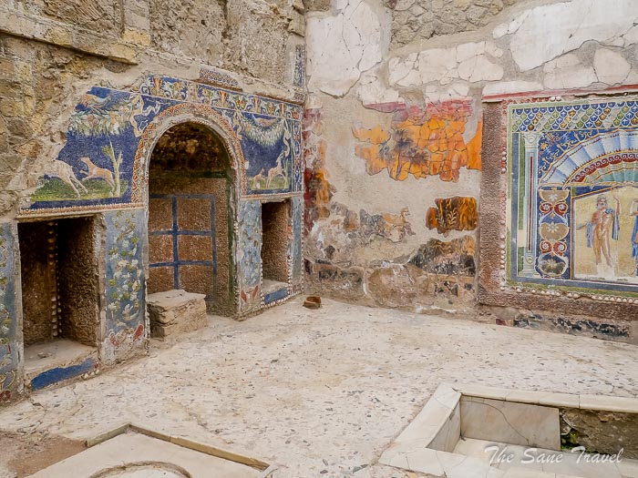 11 herculaneum thesanetravel.comP1204036