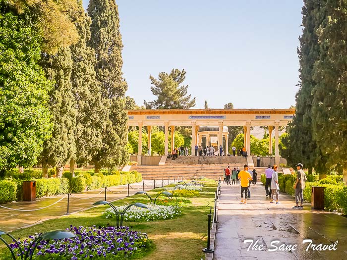 31 hafez tomb shiraz thesanetravel.com P1191577