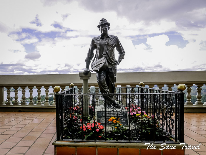 19 penol stone guatape P1900214