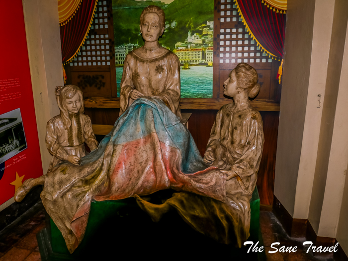 3 flag monument taal www.thesanetravel.com 1170376