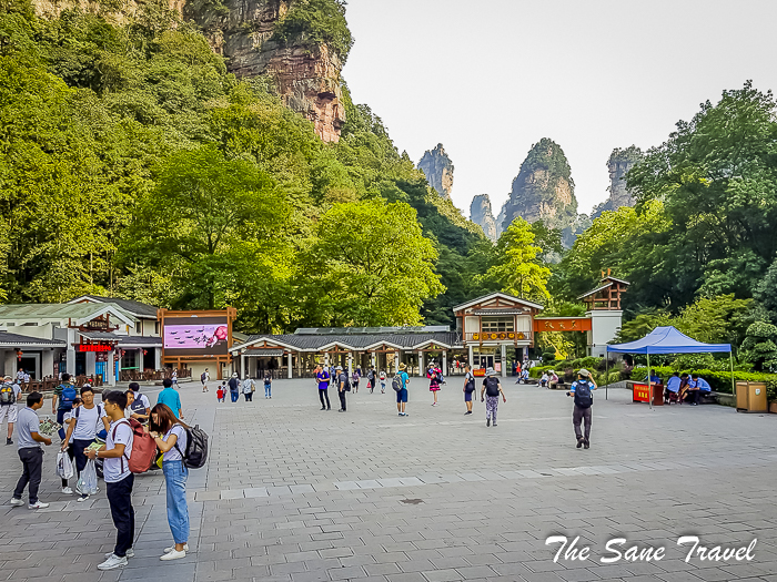 36 avatar mountains china thesanetravel.com 100352