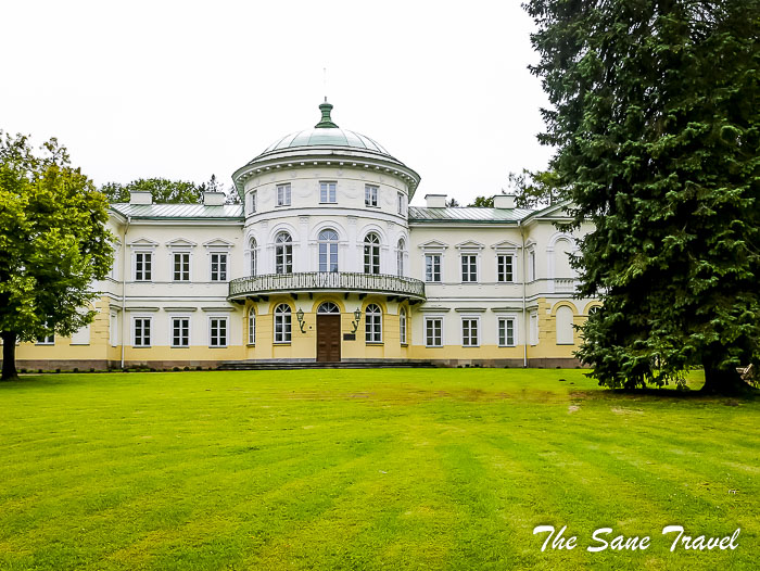 Ten Stunning Manors To Visit In Lithuania