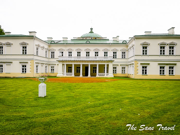 52 baisogala manor thesanetravel.com P2060814