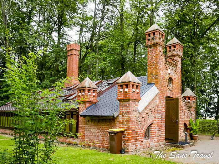 74 burbiskis manor thesanetravel.com P2060771