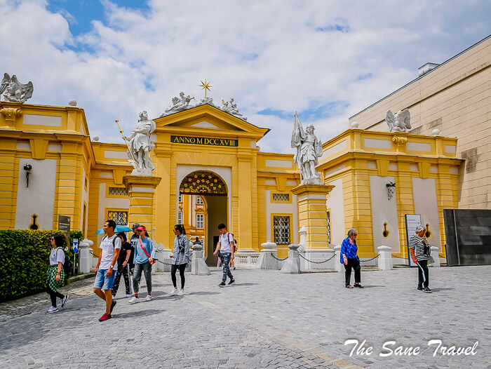 27 melk austria thesanetravel com P1790028