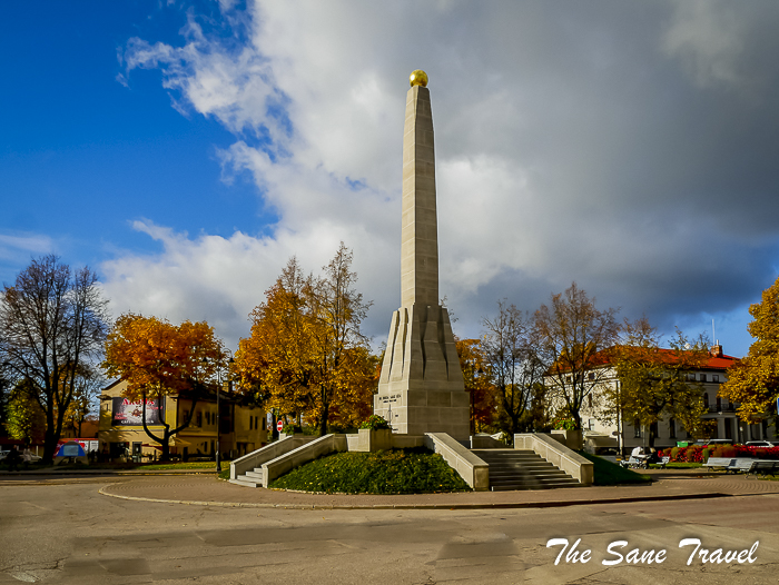 80cesis latvia autumn thesanetravel.com 1340420