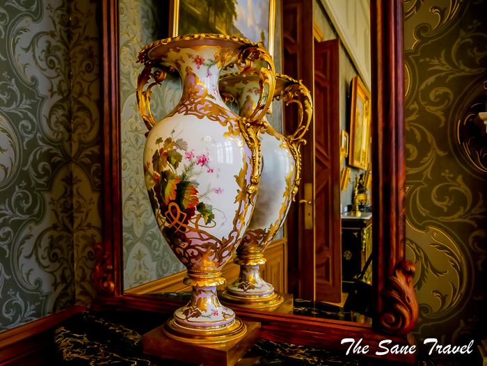 7 riga bourse museum www.thesanetravel.com 1190871