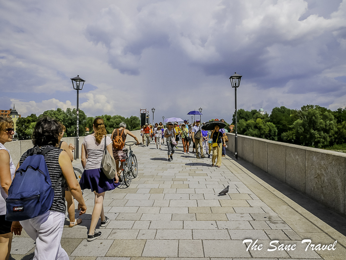 22regensburg stone bridge thesanetravel.com 1520118
