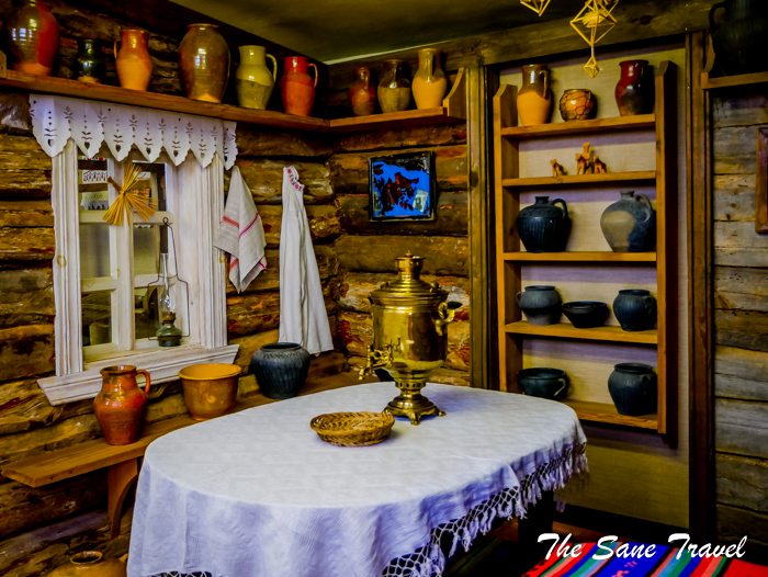 pruzhani mansion museum belarus www.thesanetravel.com 1120240