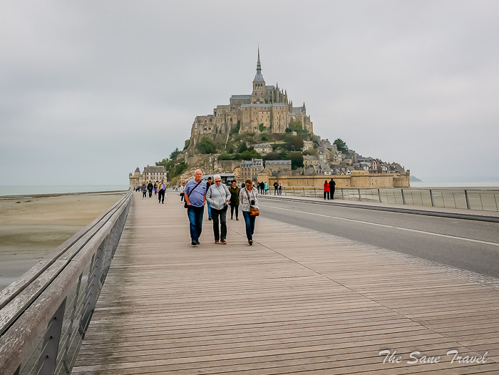 212 st michel france thesanetravel.comP1580162