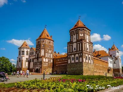 8 Castles, Palaces and Mansions of Belarus