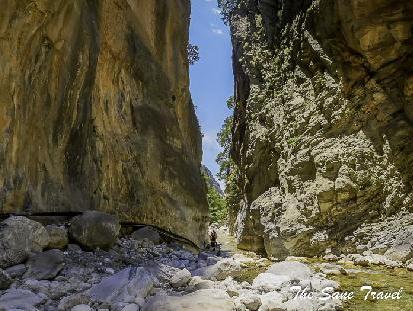 A practical guide to hiking Samaria Gorge in Crete
