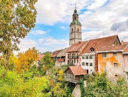 Easy side trip from Ljubljana to charming Skofja Loka